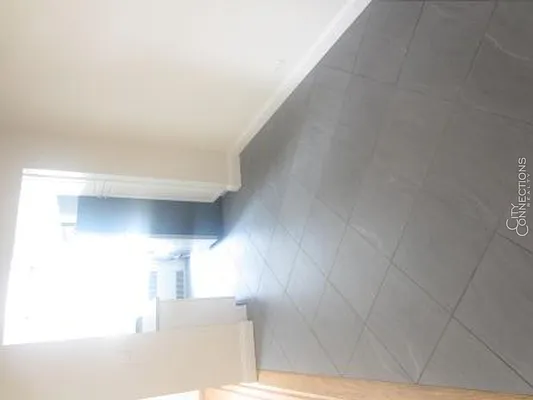 Rented by City Connections Realty | media 25