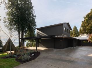 107 Mahan Rd, Sunshine Coast, BC V0N1V3