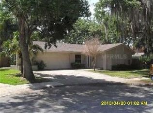 1461 S Ridgelane Cir, Clearwater, FL 33755