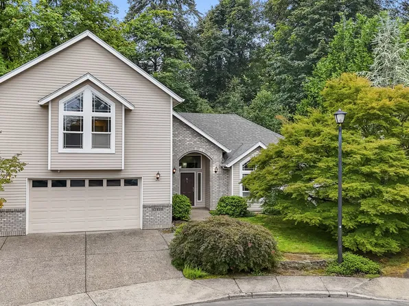12800 SW Morningstar Dr, Tigard, OR 97223