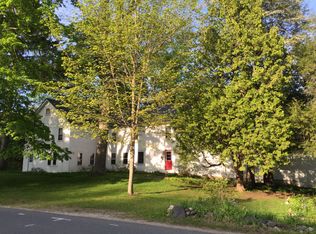 61 South St, Williamsburg, MA 01096