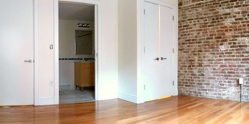 Rented by The Burkhardt Group | media 24