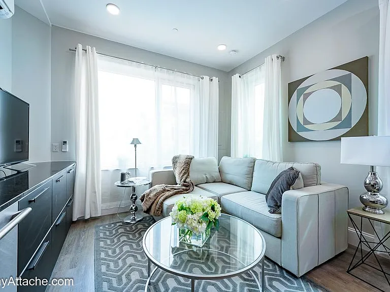 1521 Corcoran St NW #5 — Photo 1