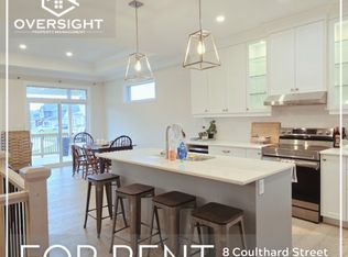 8 Coulthard St #1A, Tillsonburg, ON N4G 0J3
