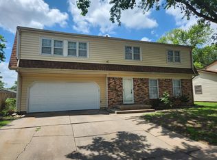2489 S Bonn St, Wichita, KS 67217
