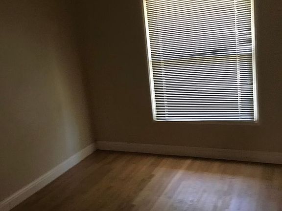 5th image of 968-990 Addison St #2108