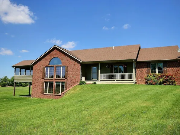 2339 N 825 E, Churubusco, IN 46723