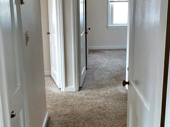 5th image of 1220 Garden Dr