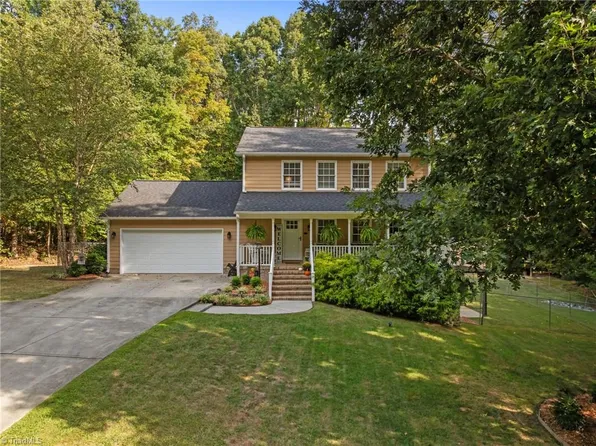 205 Somerset Dr, Reidsville, NC 27320