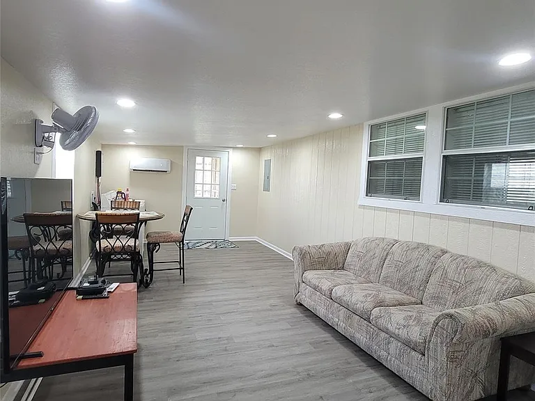 238 Ladyfish — Photo 9