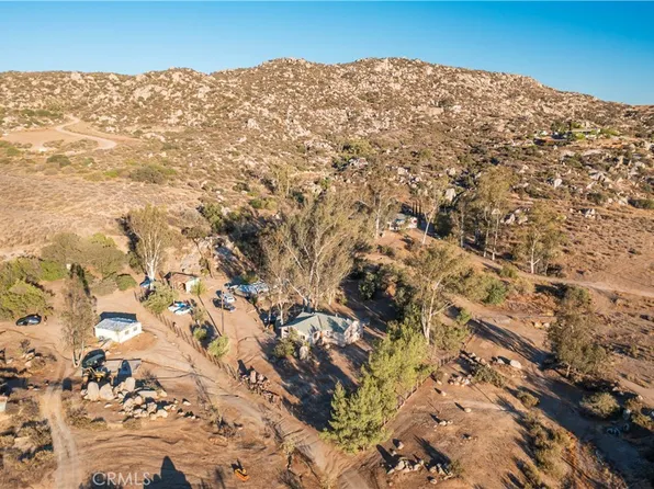 23400 Dorcas Ln, Nuevo, CA 92567