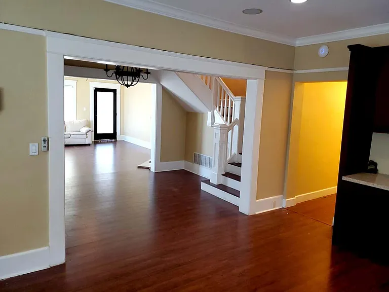 1329 Indian Hill Blvd — Photo 4