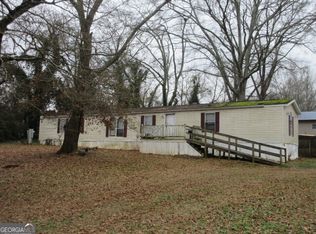 54 Skyland Dr W, Locust Grove, GA 30248