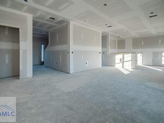 5th image of 34 Blue Gill Ln