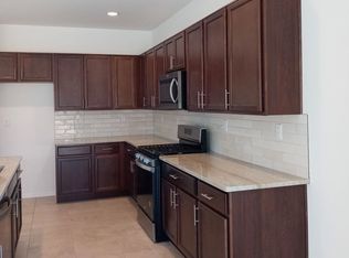 3119 Rene Rd NE, Rio Rancho, NM 87144