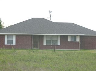 788 Fm 339, Mount Calm, TX 76673