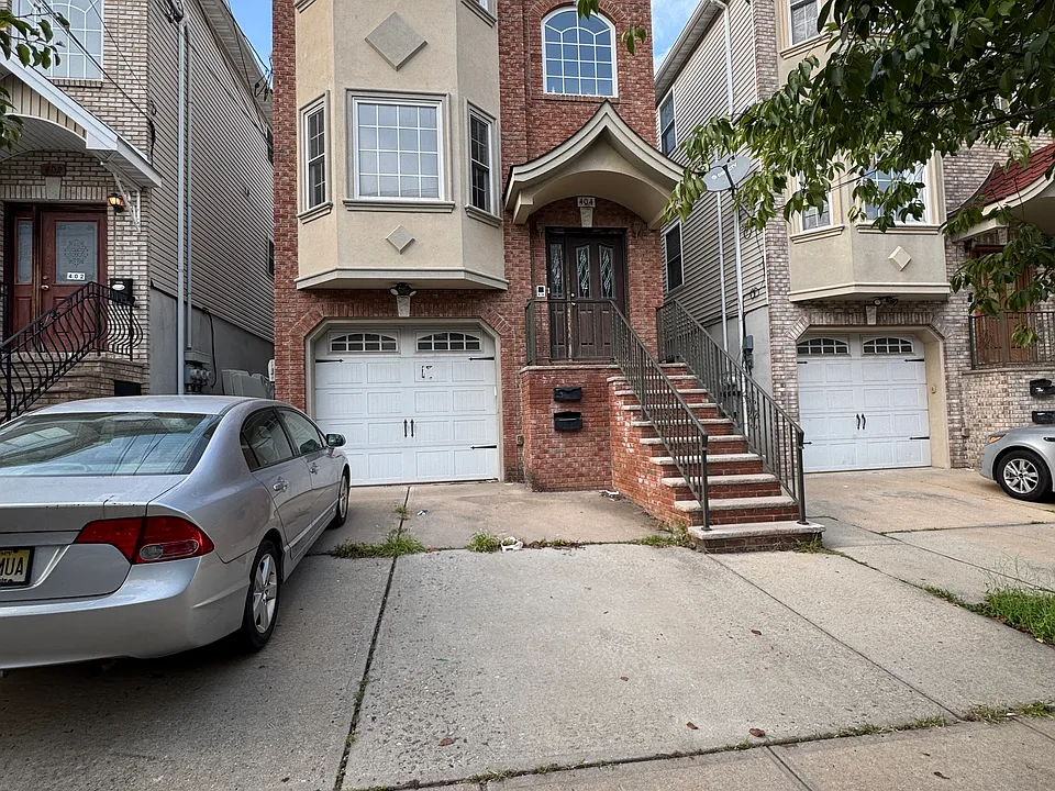 404 Cross St