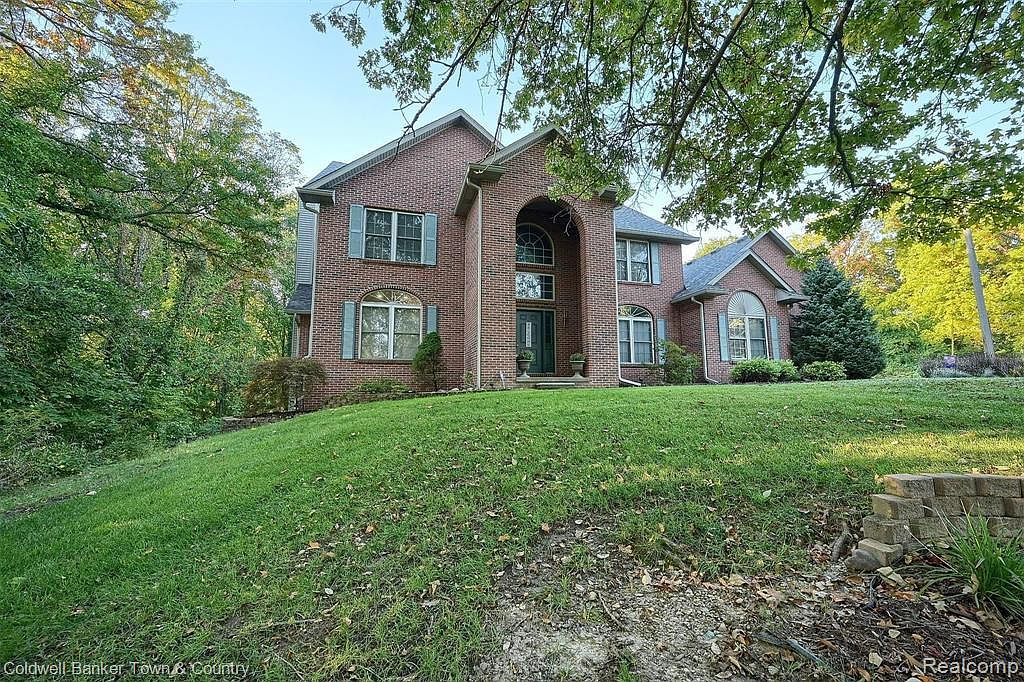 3518 Crystal Valley Dr, Howell, MI 48843 | Zillow