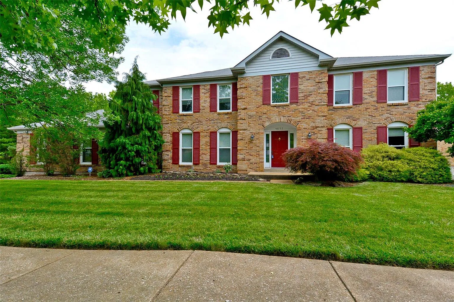 4657 Grandcastle Dr photo 1