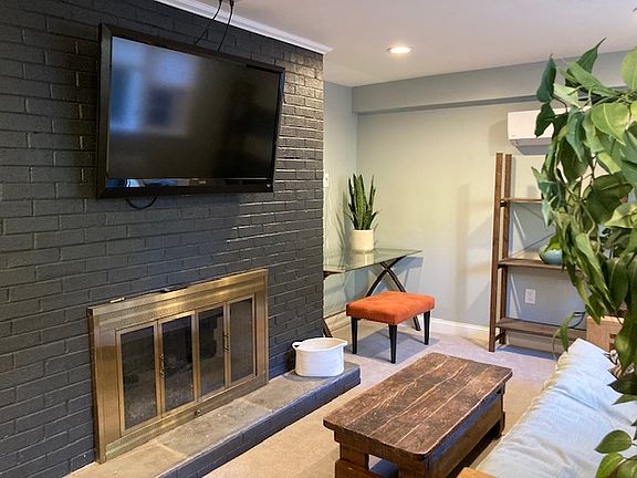 4th image of 3508 Duff Dr