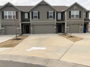 1536 NE Erin Ct, Grain Valley, MO 64029