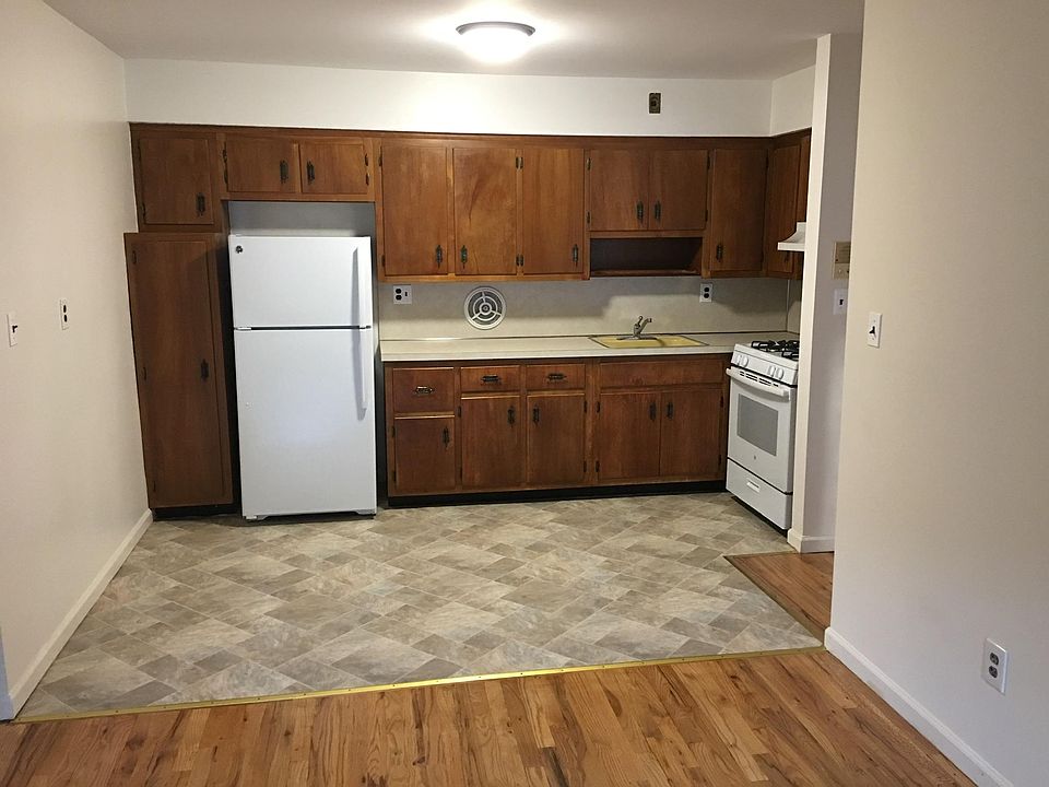 1st image of 36-42 169th St #3D
