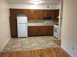 36-42 169th St #3D, Flushing, NY 11358