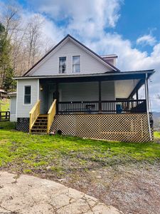 315 Maple Ave, Rowlesburg, WV, 26425