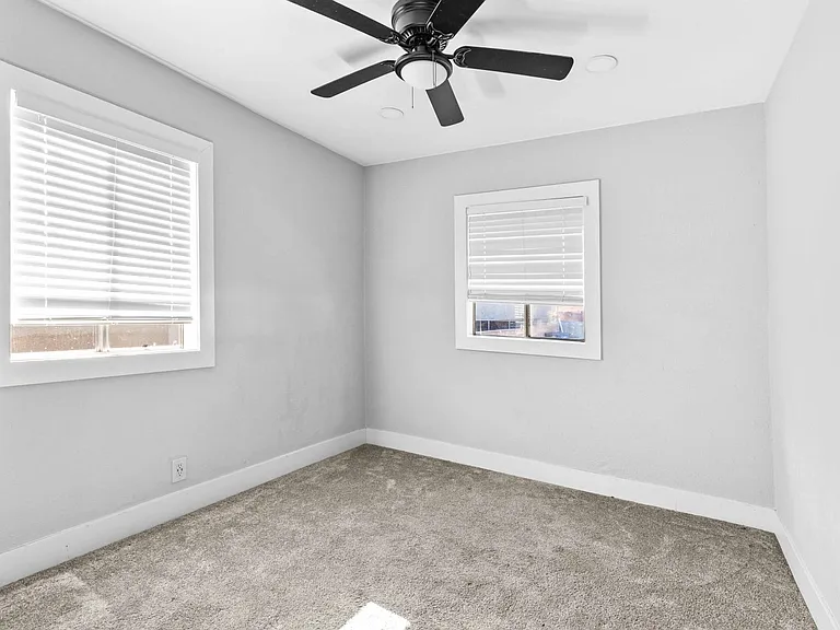 7137 Greeley St #4 — Photo 21