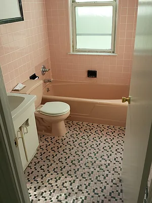 Rented by Metroline Realty | media 27