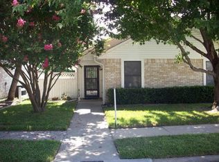 512 Rawls Cir, Irving, TX 75061