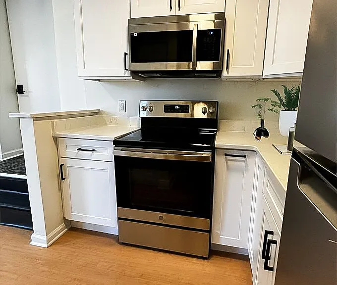 3466 Carrollton Ave #102 — Photo 1