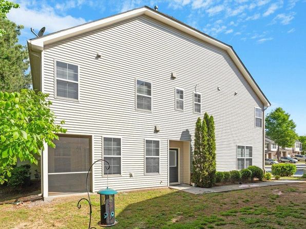 1175 Contessa Dr, Cary, NC 27513