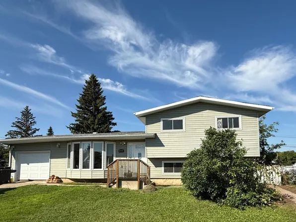 5804 E 48a St, High Prairie, AB T0G 1E0