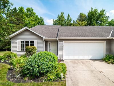 15762 Grosse Pointe Oval, Strongsville, OH, 44136