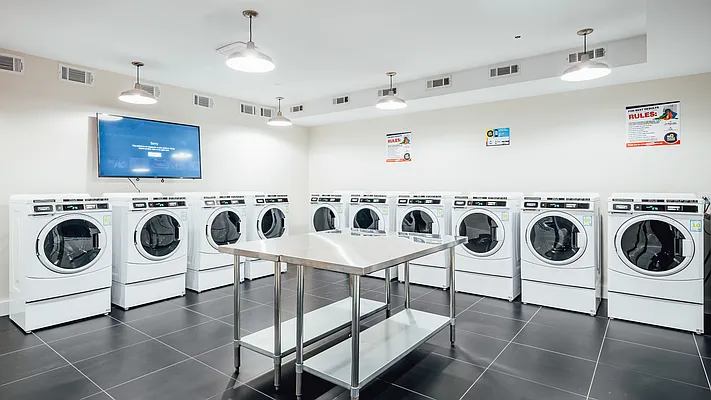 Rented by Nooklyn NYC LLC | media 58