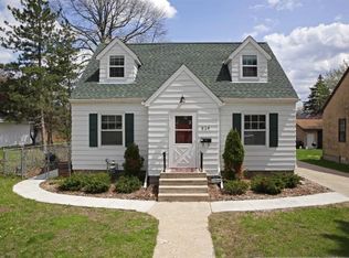 614 Hazel St N, Saint Paul, MN 55119