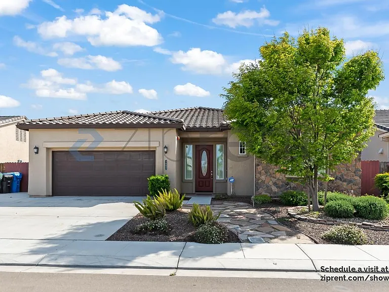 1462 Cruz St — Photo 1