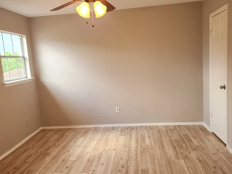 7010 Santa Rita Dr — Photo 10