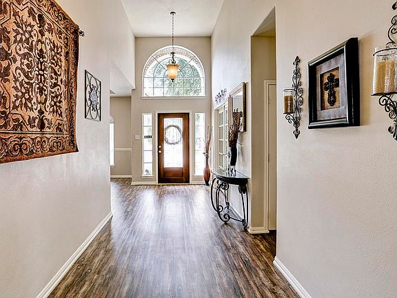 5th image of 13318 Lakewood Meadow Dr