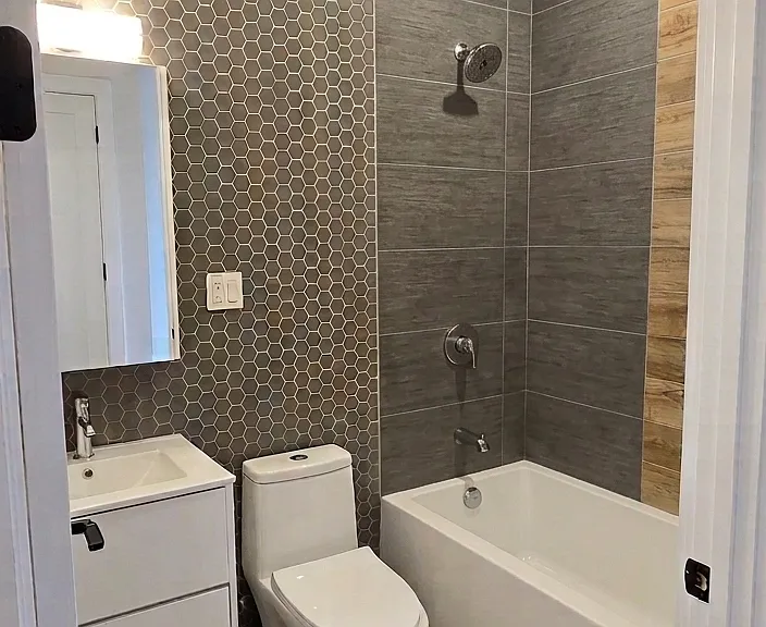 163 Court St #3B — Photo 4