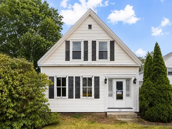 375-379 Webster St, Rockland, MA 02370