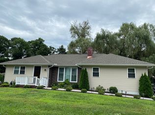 3 Clearbrook Rd, Danbury, CT 06811