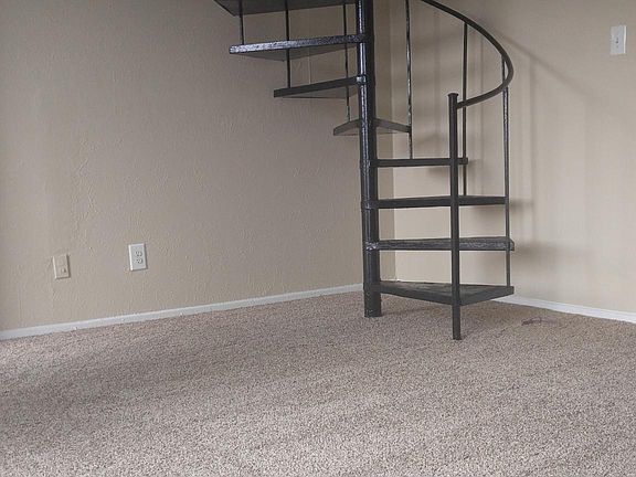 5th image of 3057 W Walnut Hill Ln APT 715