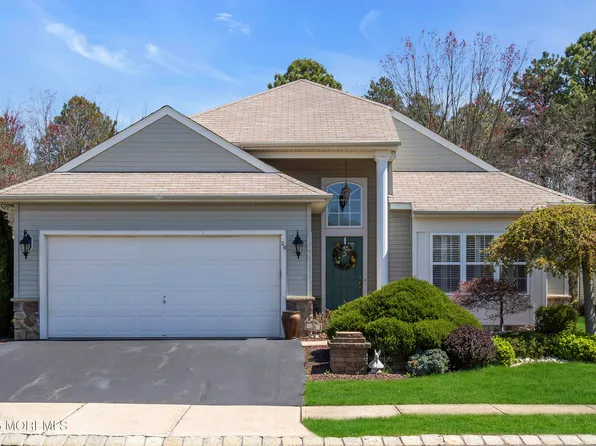 26 Anjou Court, Manchester, NJ 08759