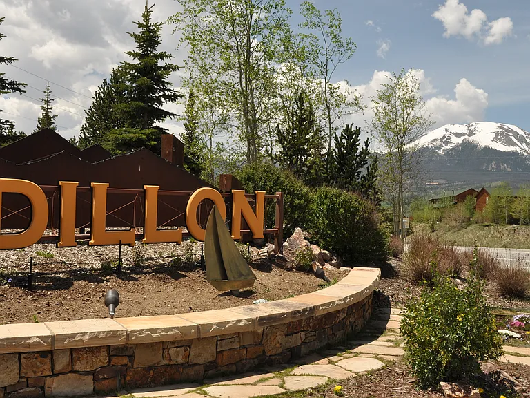 In the heart of Dillon!