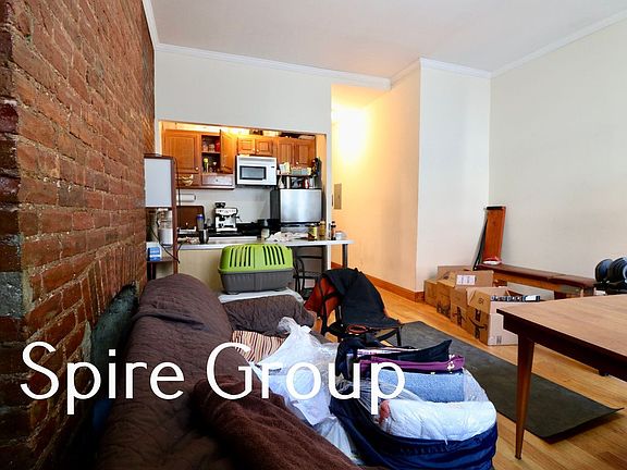 4th image of 167 W 80th St Penthouse A
