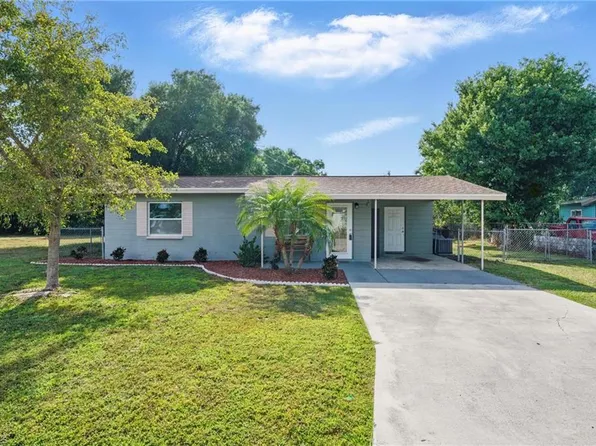 2123 W Gardenia CIR, NORTH FORT MYERS, FL 33917