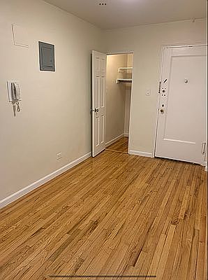 2nd image of 5530 Netherland Ave APT 3E