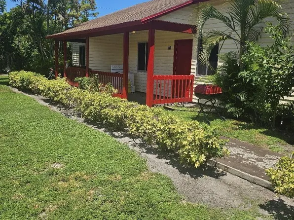 1305 Rosewood Villa Ln #4, West Palm Beach, FL 33417